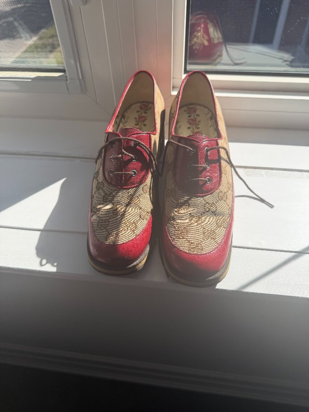 Gucci shoes 9.5